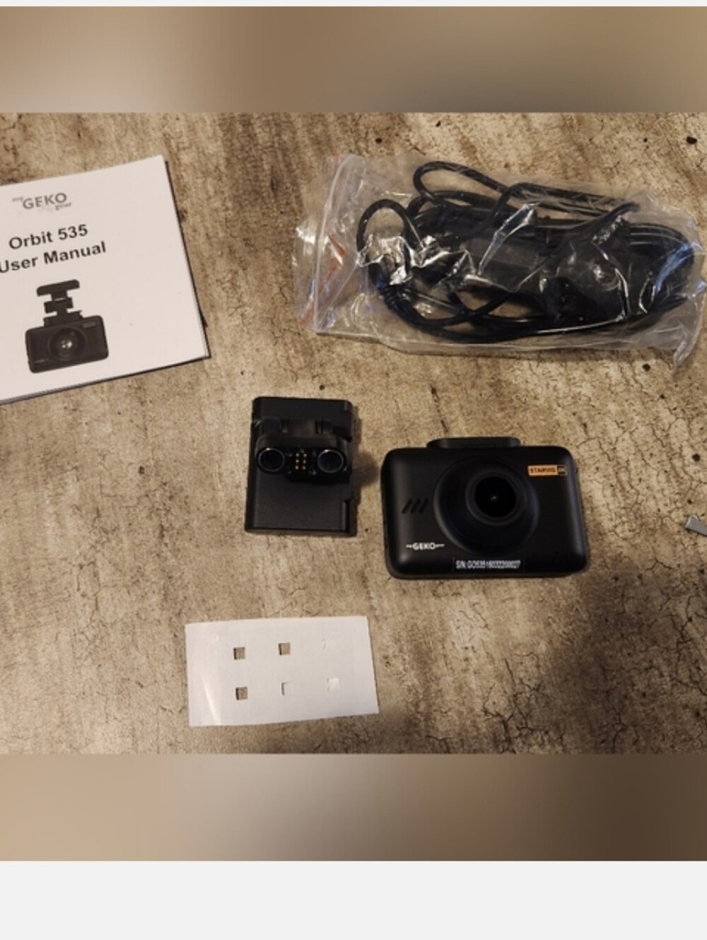 GekoGear™ Orbit 535 4K UHD Wi-Fi® Dash Cam with 2.35-In. LCD Display